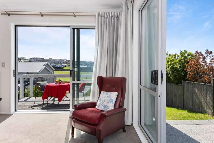 22 Colonial Drive Silverdale_7