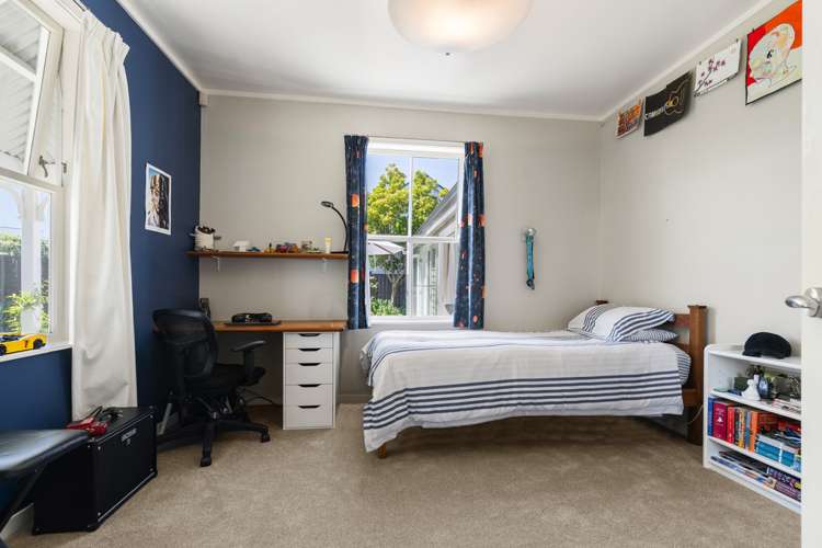 90 Old Mill Road Westmere_11