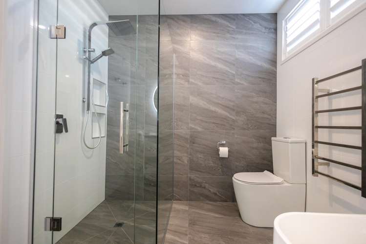 75 Fitzherbert Street Hokitika_18