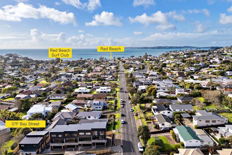 37F Bay Street Red Beach_10
