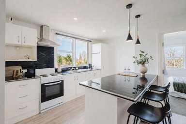 49 Leslie Street_1