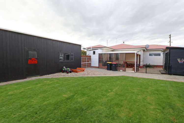 15 Gerrard Road Winton_27