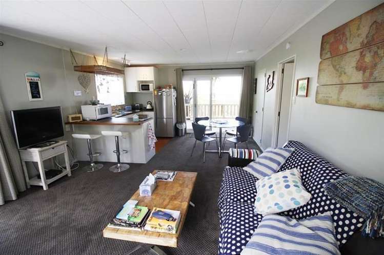 5 Fishermans Bend Whiritoa_6