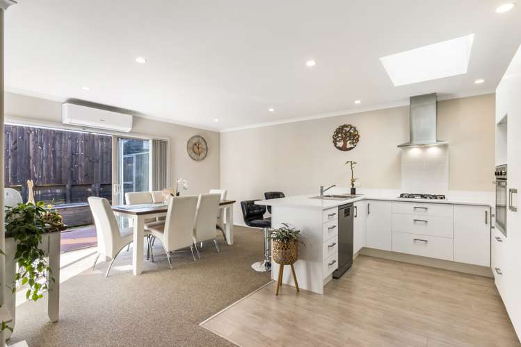 5 Honour Road Papakura_11