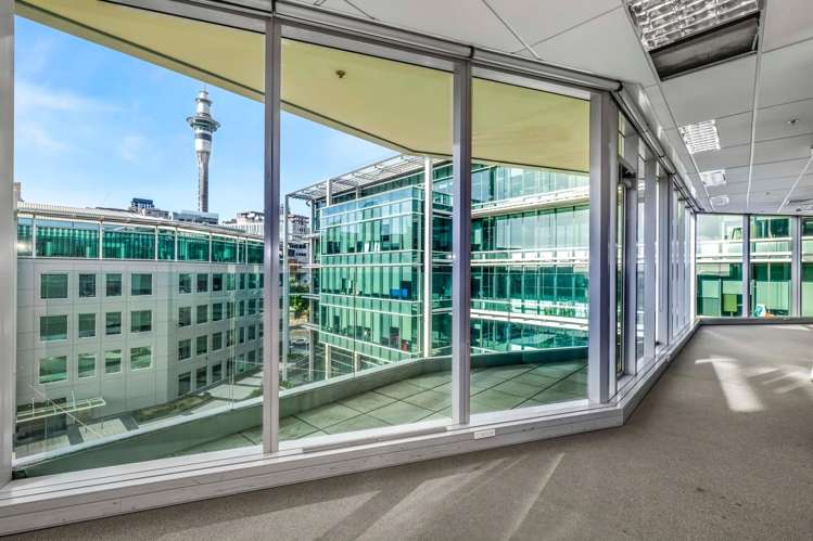 Unit 5A/22 Viaduct Harbour Avenue Auckland Central_1