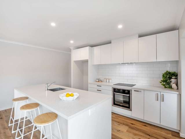 13 Olney Court One Tree Point One Tree Point_3