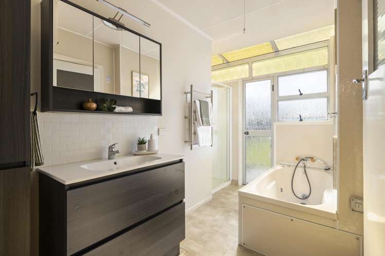 18 Kent Street Carterton_9