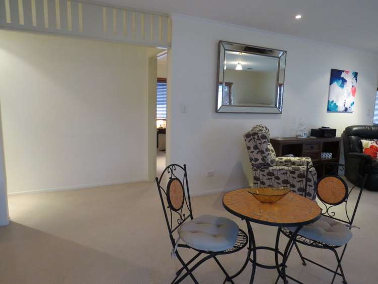 28b Cedar Crescent Feilding_15