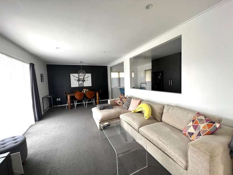 56 Mcleod Road Te Atatu South_6