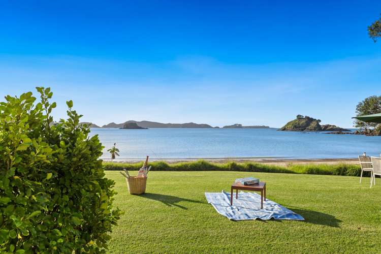 16A Riwhi Way Te Ngaere Bay_16