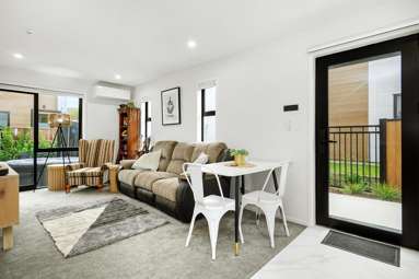 7/10 Rainey Grove_3