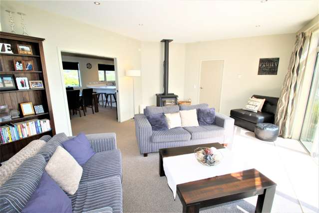 9 Thomson Street Green Island_1