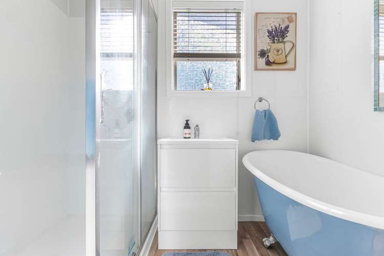 358 River Road Kawerau_14