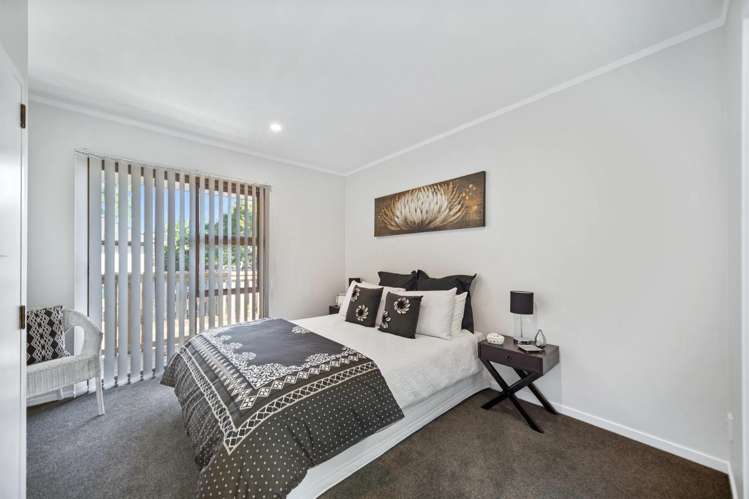 6/25-A Vine Street Mangere East_6