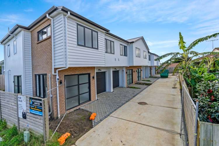 37f Court Town Close_0