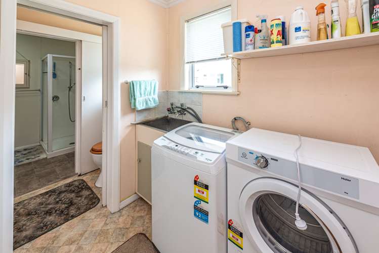 40 Selwyn Crescent College Estate_23