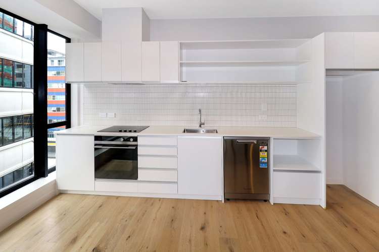 305/120 Victoria Street 2185_1