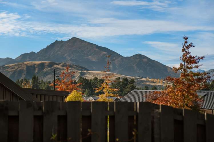 8 Sawdon Street Wanaka_34