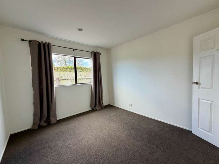 3/220 Riverhead Road Kumeu_8