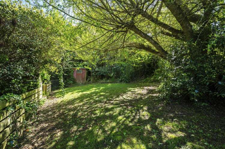 13 Tirita Street Kawaha Point_21