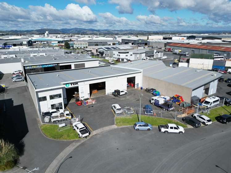 6 Rerewai Place Mount Maunganui_2