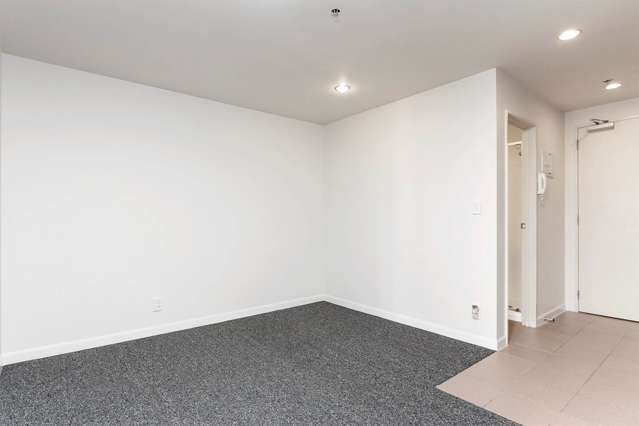 14D/76 Albert Street City Centre_2