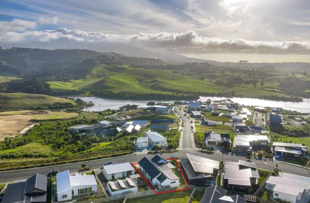 101 Rangitahi Road Raglan_1