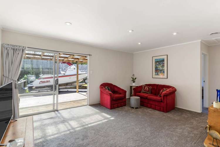 2/31 Sispara Place Beach Haven_3