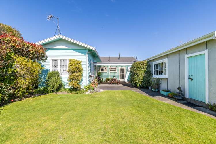 424 Massey Street Akina_21