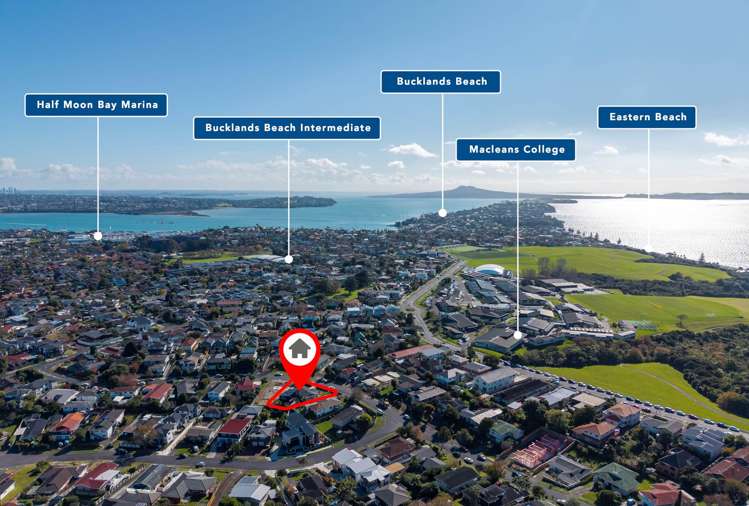 16 Maugham Drive Bucklands Beach_17
