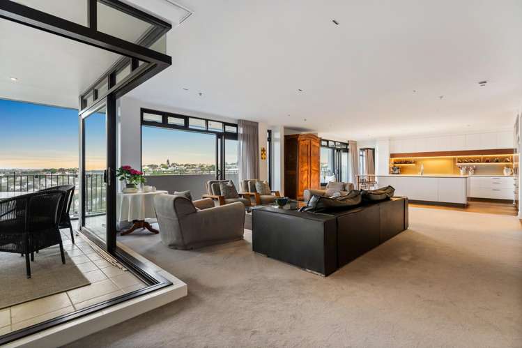 8C/36 James Cook Crescent Remuera_8