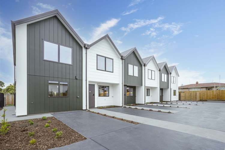 Units 1-5/100 Aldwins Road Phillipstown_1
