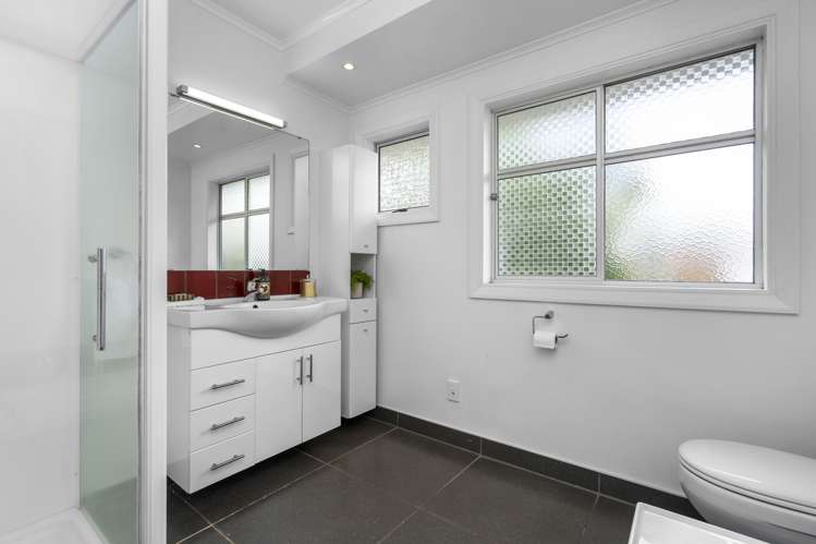 33 Byron Street Leamington_15