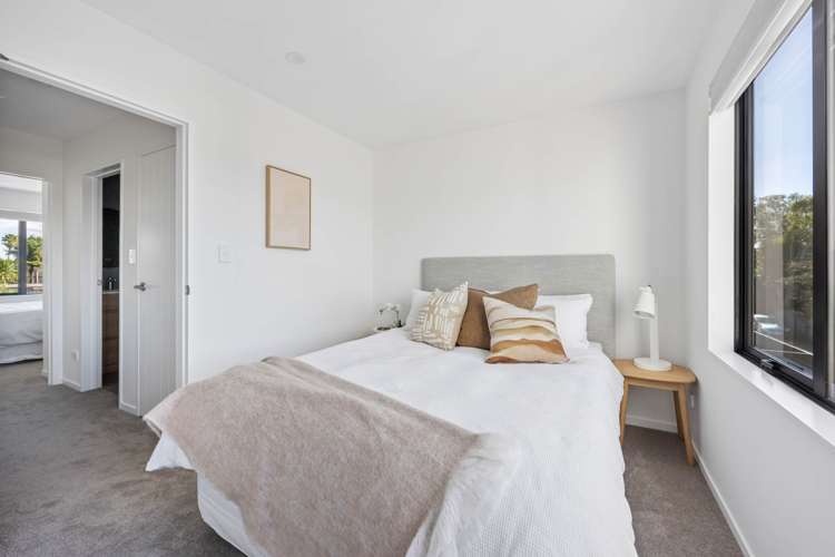 23/51A Swanson Road Henderson_13