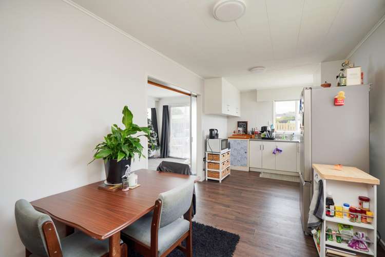 90 Herriot Street Richmond_10