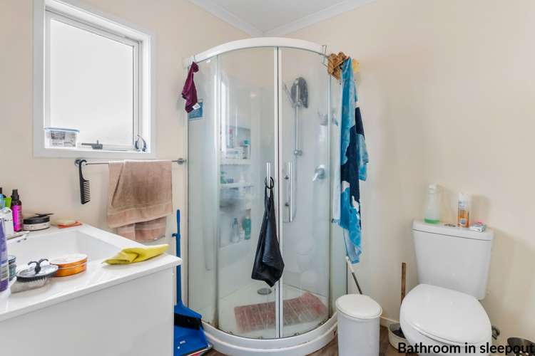 7 Cornwall Road Mangere_15