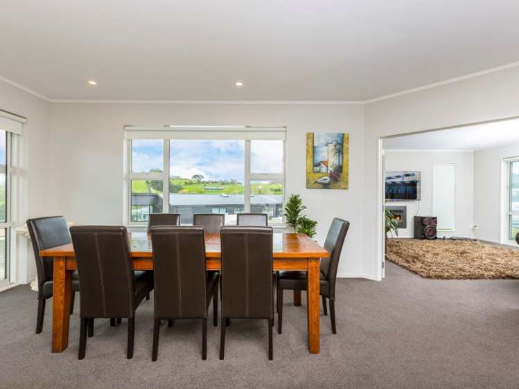 12 Laly Haddon Place Matakana_7
