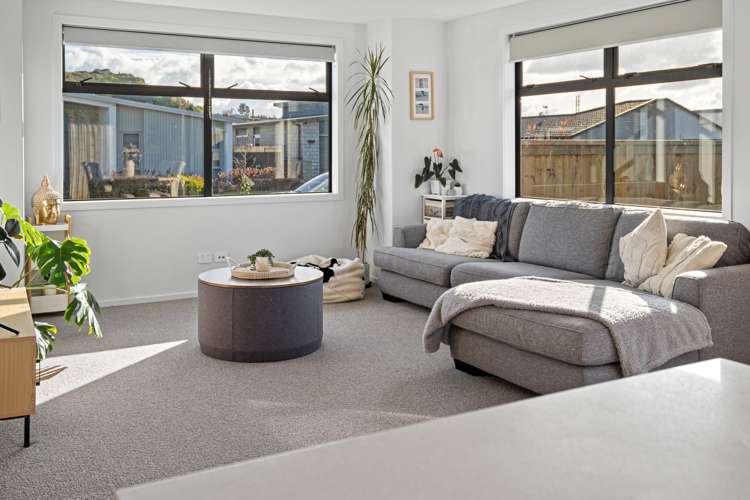 25 Awataha Crescent Pyes Pa_7