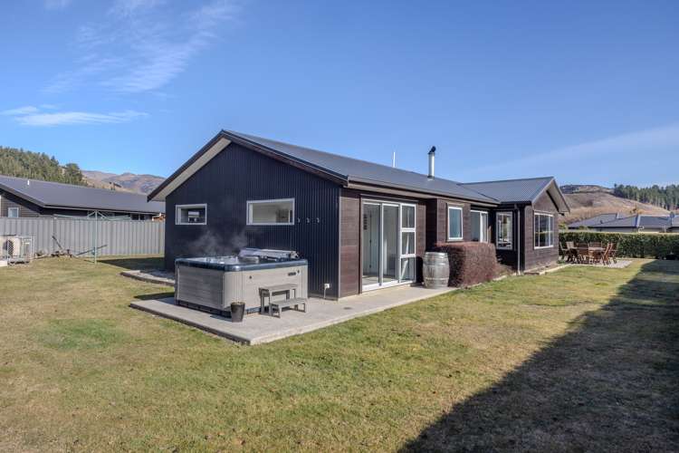 3 Criffel Place Luggate_25