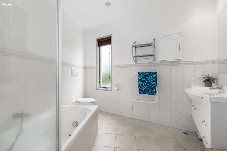 2/1 Ninth Avenue Tauranga Central_17