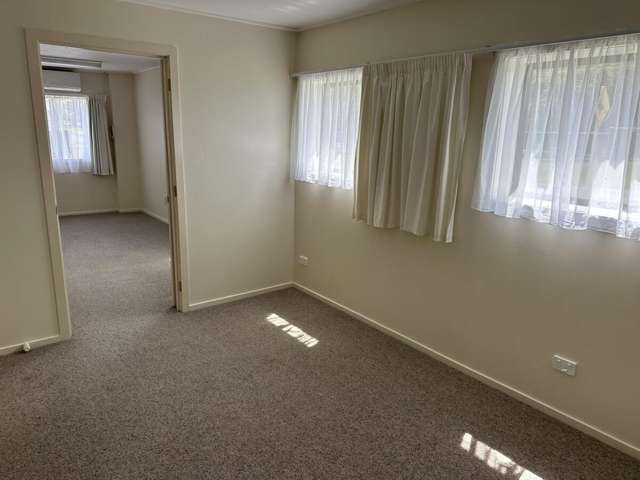 65 Orlando Street Stratford_3