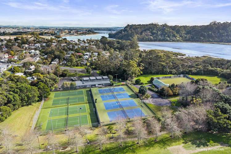 44 Melba Street Beach Haven_13