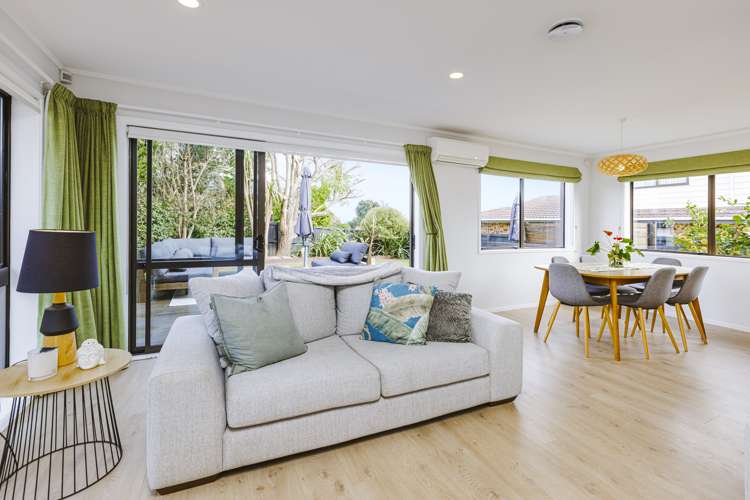 9 Elrita Place Conifer Grove_10