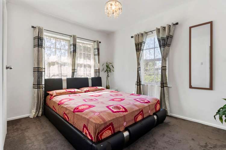 9 Riverpark Crescent Henderson_11