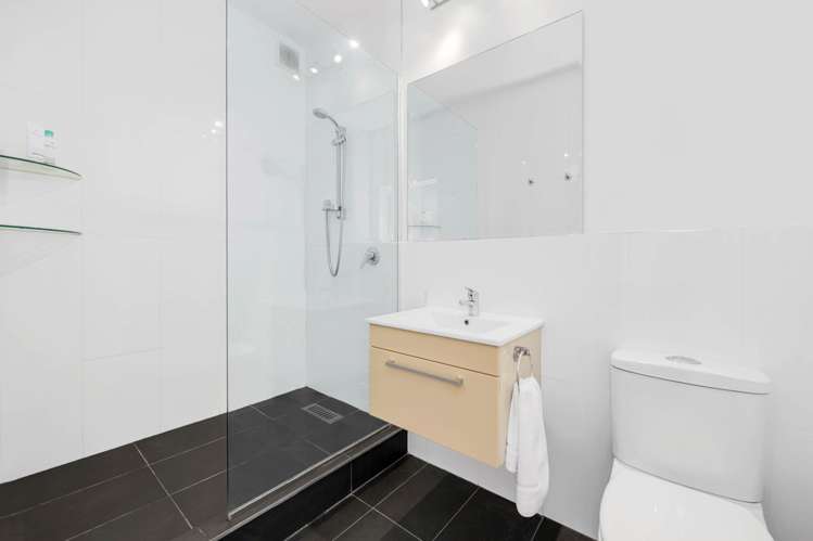 2 Alexander Avenue Maraetai_23