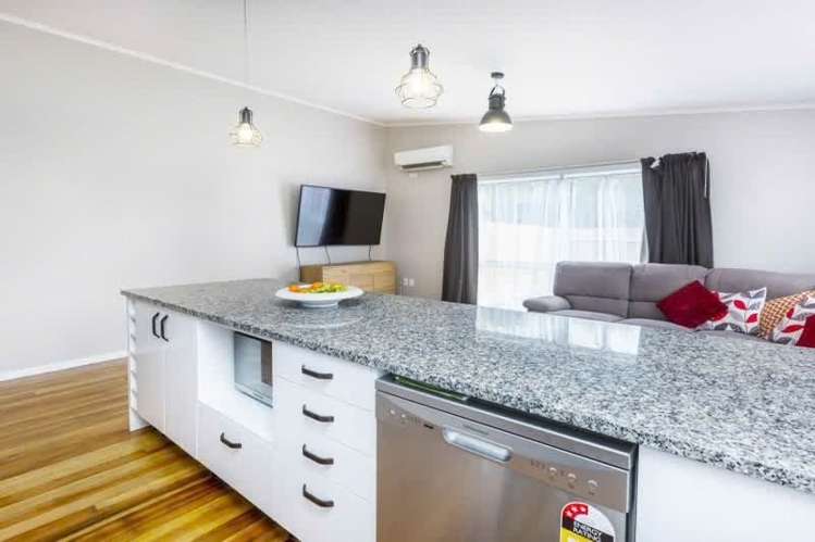 1/71 Hikurangi Street Trentham_4