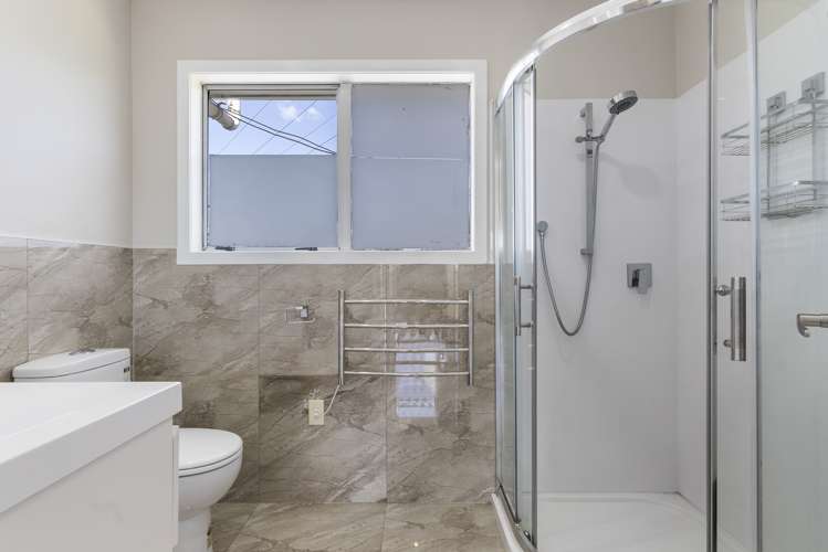 22 Bedford Street Te Atatu South_11