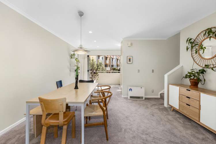 35/305 Evans Bay Parade Hataitai_5