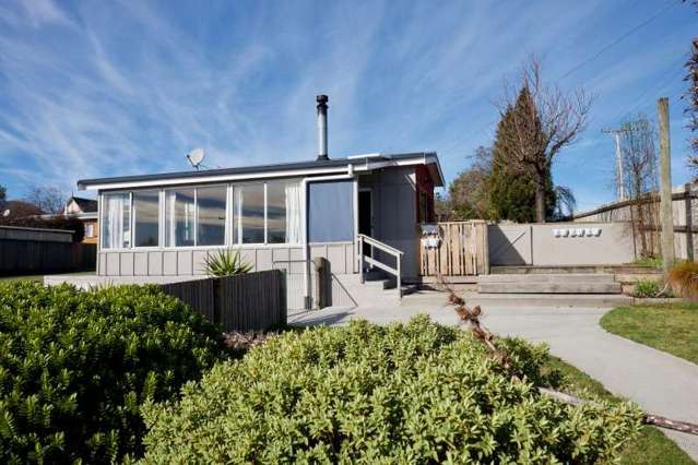 24 Hinemoa Avenue Taupo_1