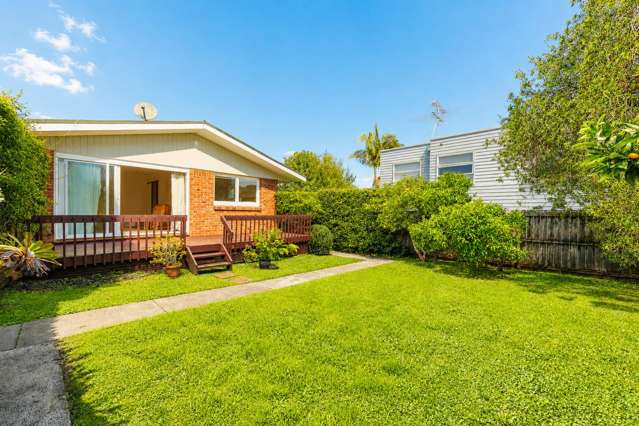 2/7 Evelyn Place Hillcrest_1